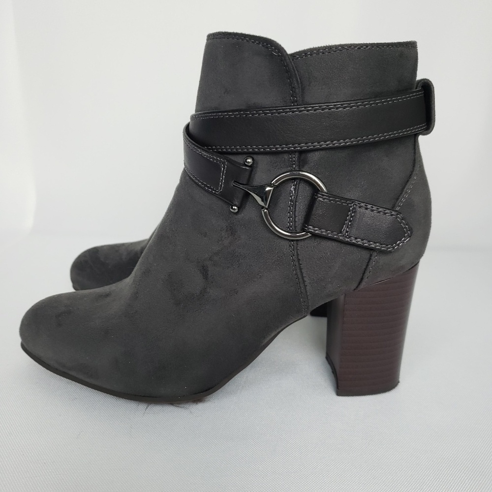 Grey Ankle Boots, Size 8W